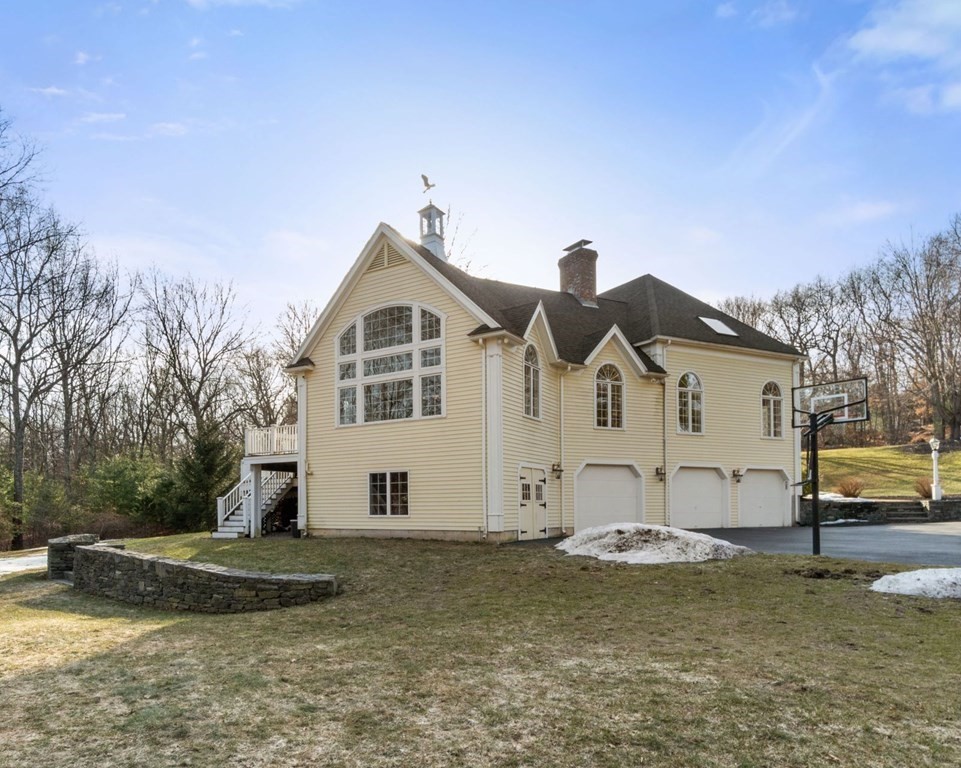 10 Hidden Brick Road Hopkinton, MA 01748 - Photo 40 of 42 Gallery Image 40