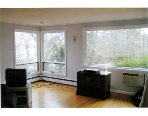 15 Shepard Drive Holyoke, MA 01040 - Photo 10 of 14