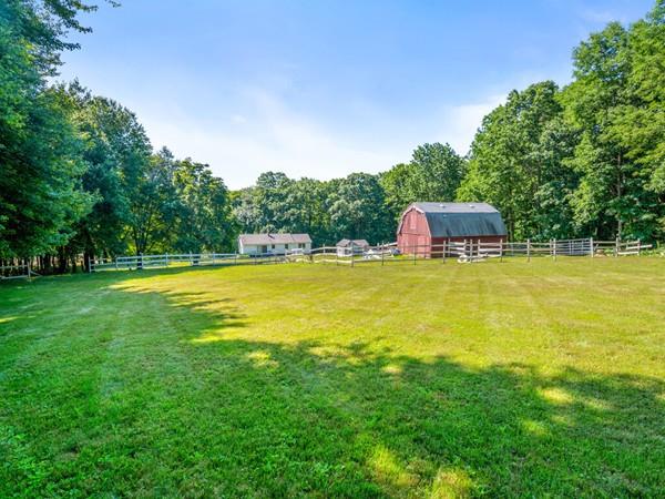 250 North Sturbridge Road Charlton, MA 01507 - Photo 13 of 24