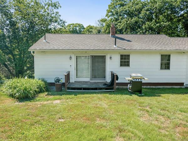 250 North Sturbridge Road Charlton, MA 01507 - Photo 6 of 24