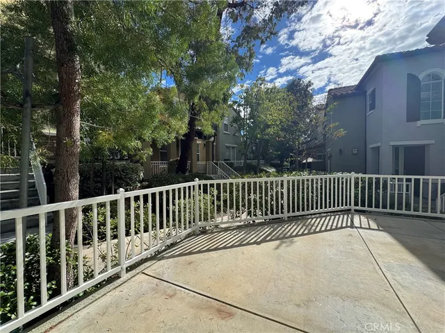 $565,000 | 28248 Canterbury Court, Valencia, CA 91354