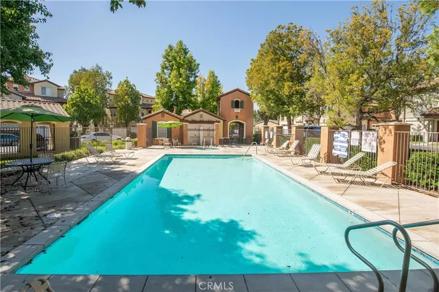 $565,000 | 28248 Canterbury Court, Valencia, CA 91354