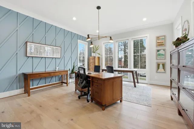 $2,200,000 | 311 Albrecht Circle Southwest, Vienna, VA 22180