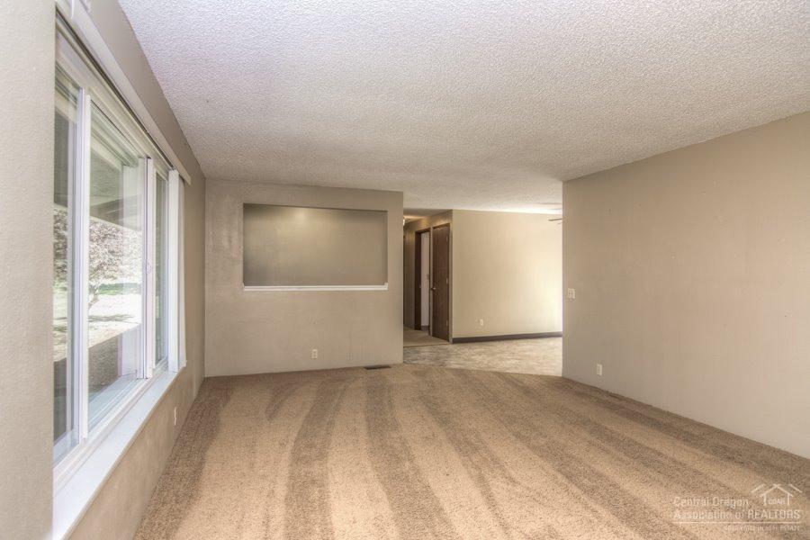 21309 Keyte Road Bend, OR 97701 - Photo 7 of 25 Additional Photo