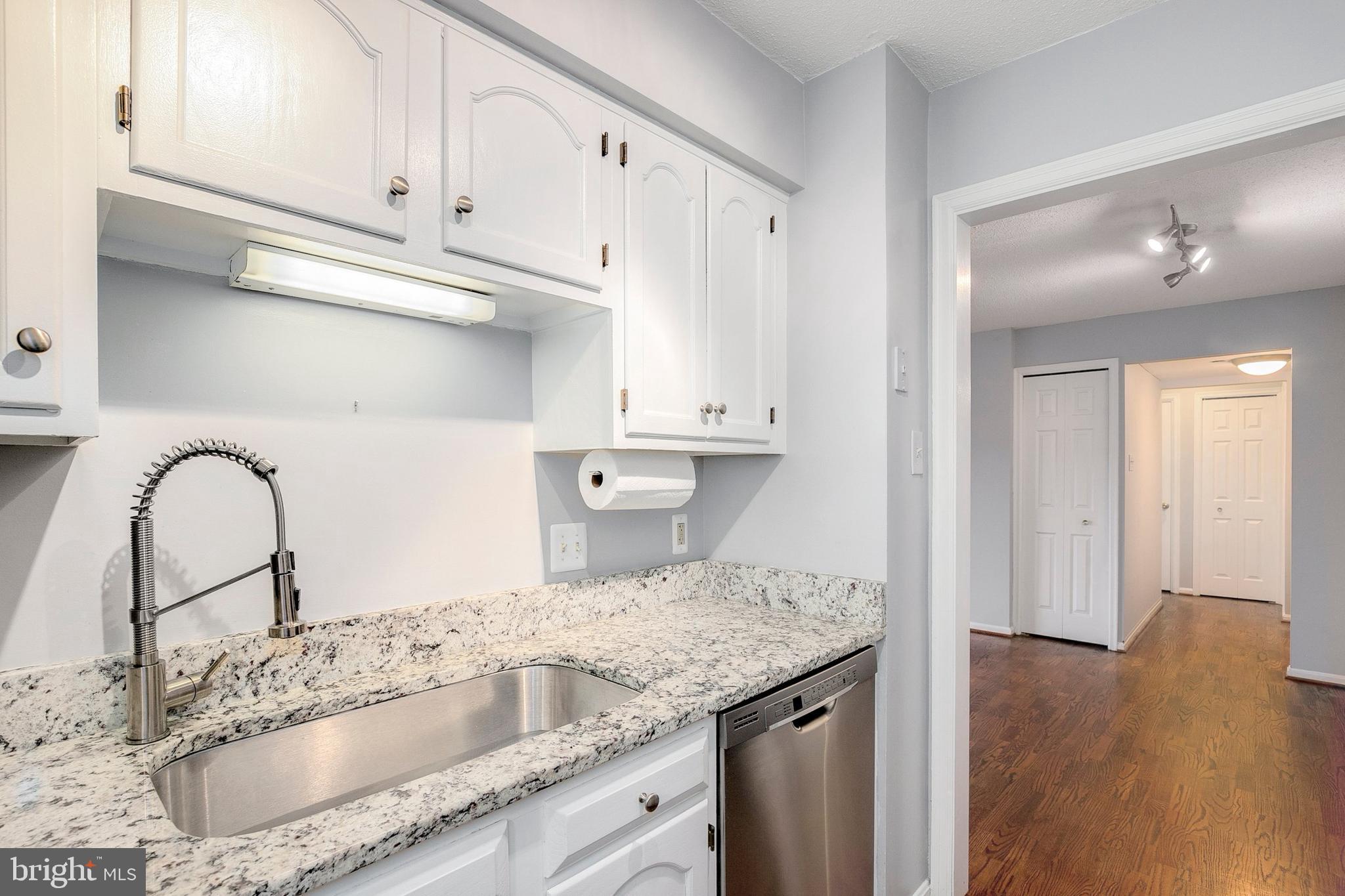 1301 North Courthouse Road, Unit 1605 Arlington, VA 22201 - Photo 7 of 18