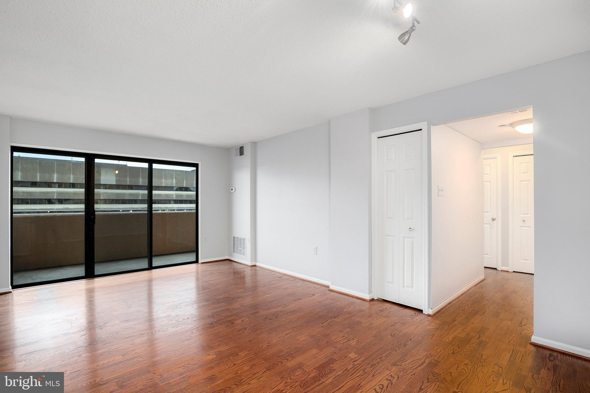 1301 North Courthouse Road, Unit 1605 Arlington, VA 22201 - Photo 8 of 18