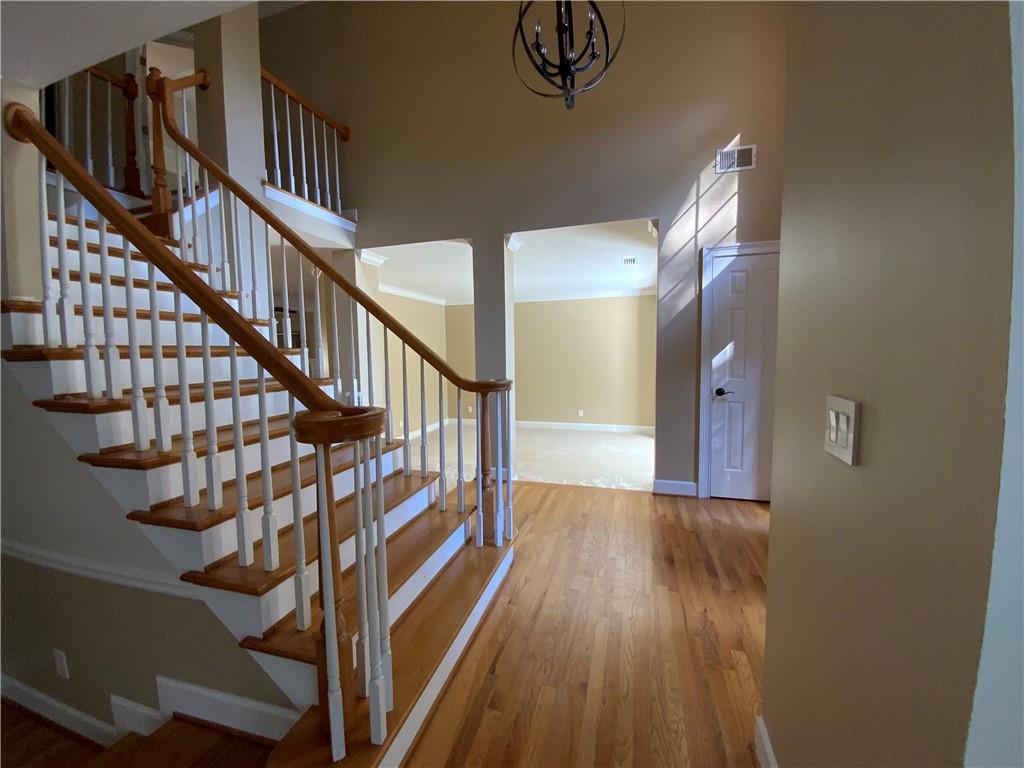 165 Kiveton Park Drive Roswell, GA 30075 - Photo 3 of 24