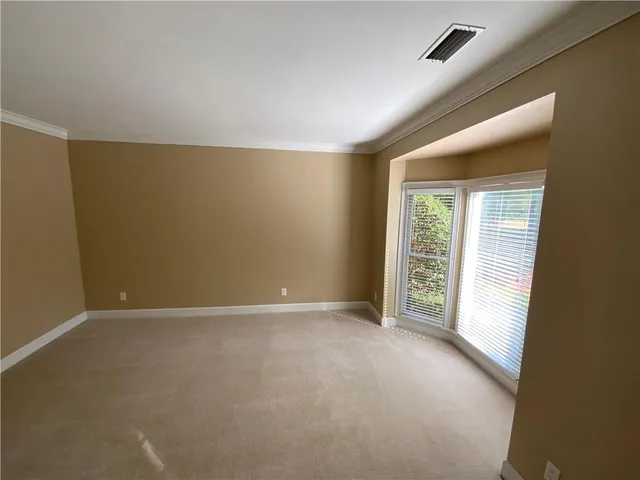 $4,000 | 165 Kiveton Park Drive, Roswell, GA 30075