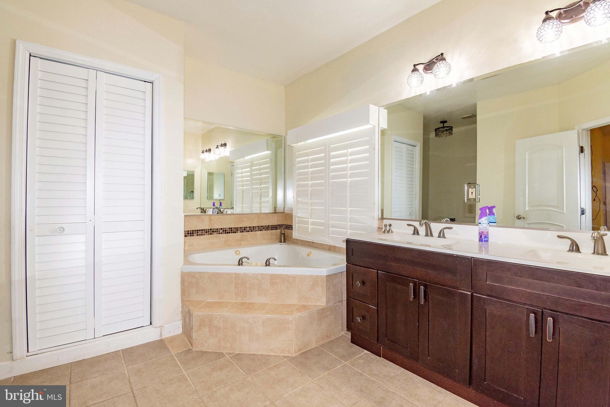 6034 Waugh Point Road King George, VA 22485 - Photo 28 of 59 Gallery Image 28