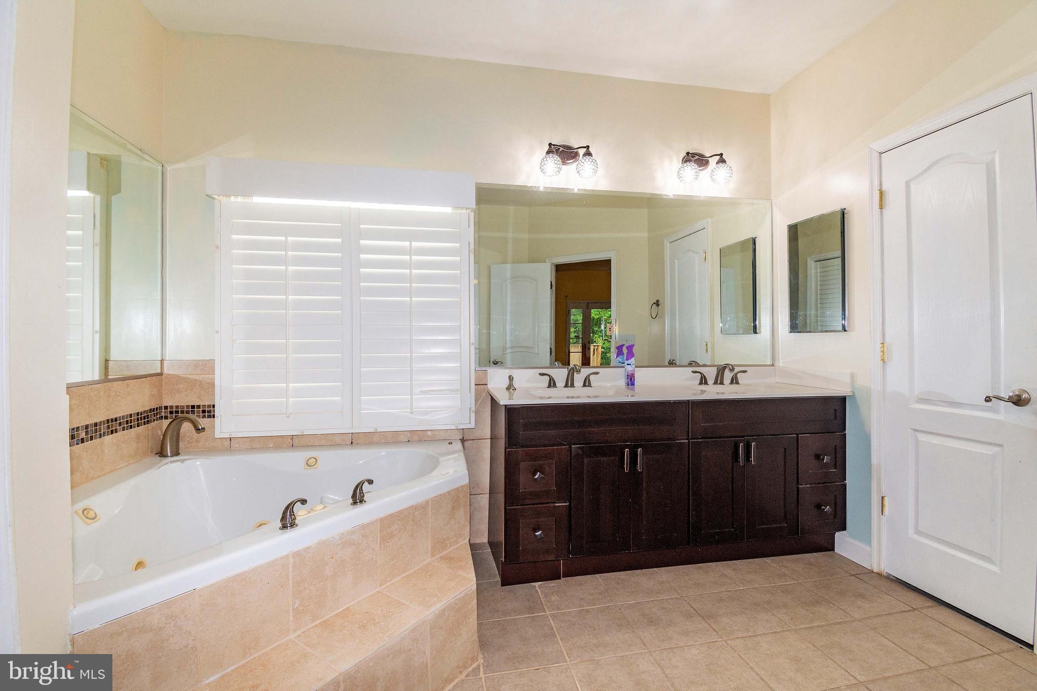 6034 Waugh Point Road King George, VA 22485 - Photo 30 of 59 Gallery Image 30