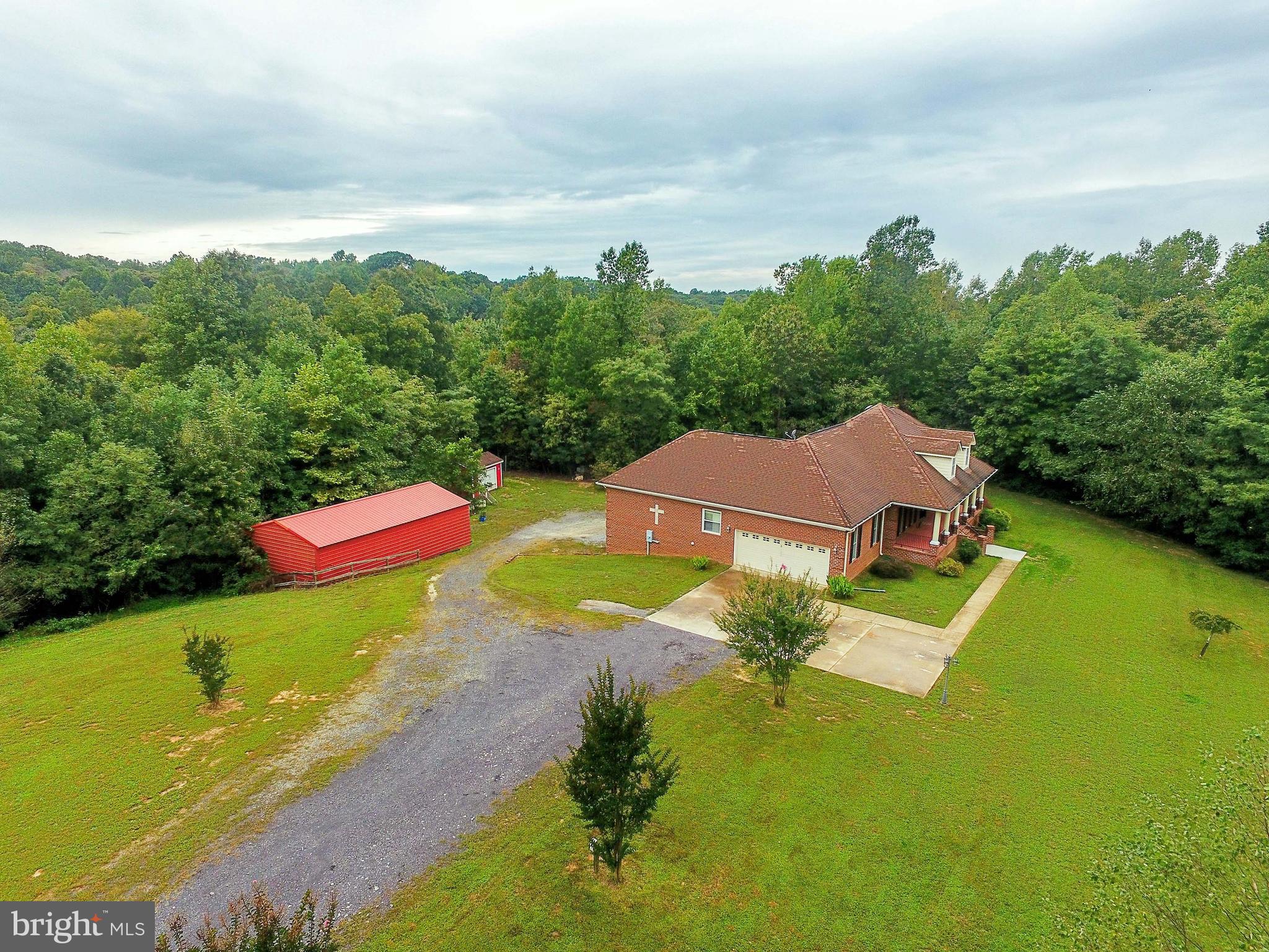 6034 Waugh Point Road King George, VA 22485 - Photo 5 of 59 Gallery Image 5
