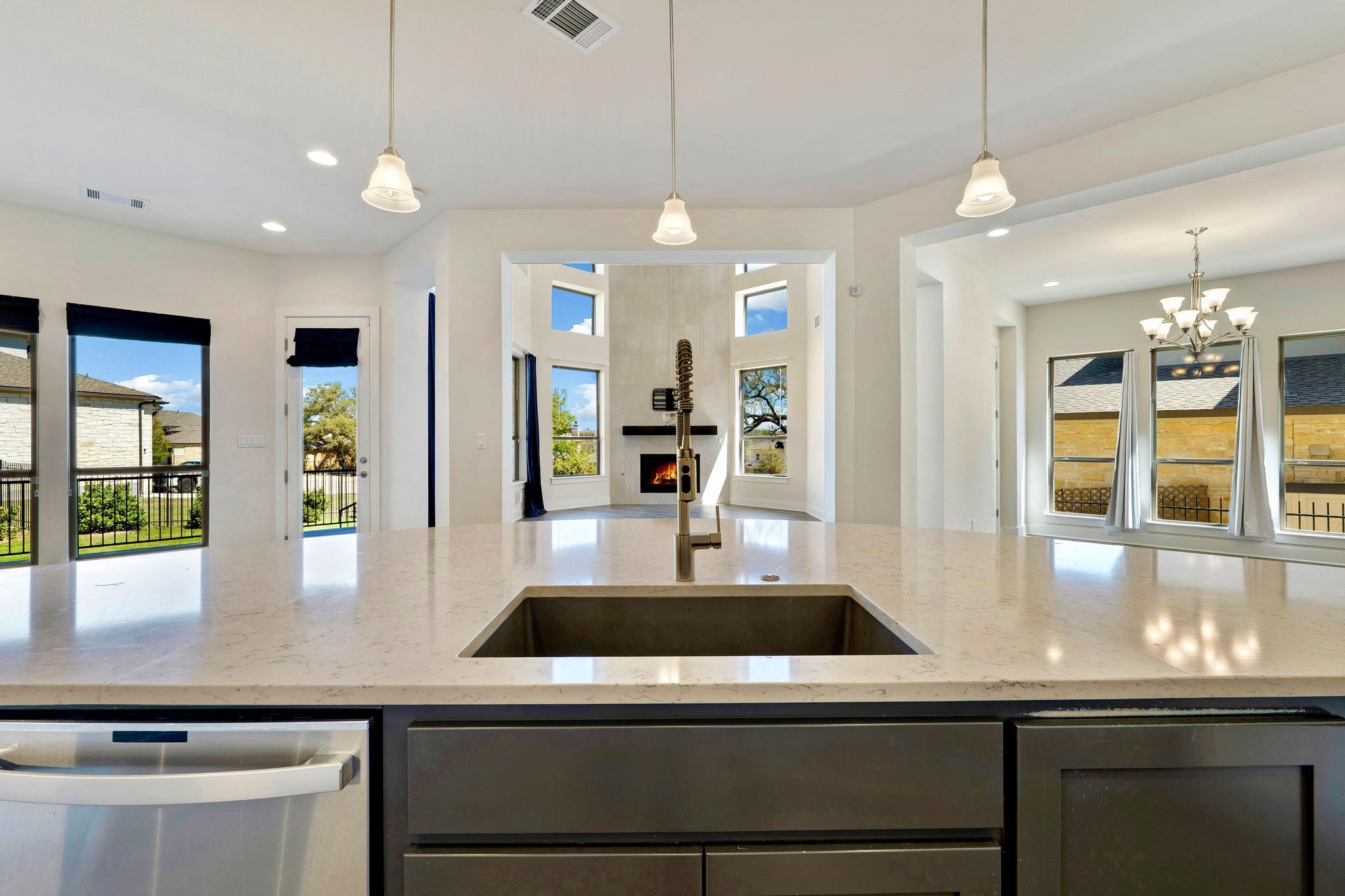 145 Cistern Way Austin, TX 78737 - Photo 10 of 40