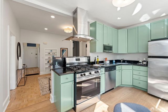 $1,270,000 | 755 Anderson Street, San Francisco, CA 94110