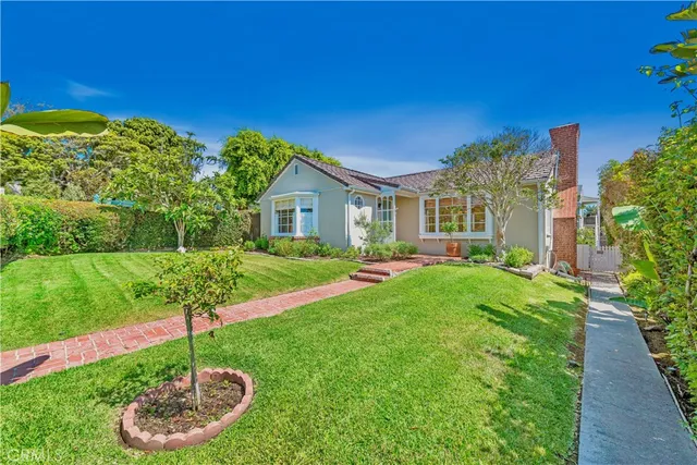 $6,500 | 333 Locust Street, Laguna Beach, CA 92651