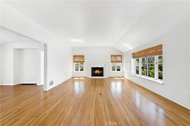 $6,500 | 333 Locust Street, Laguna Beach, CA 92651