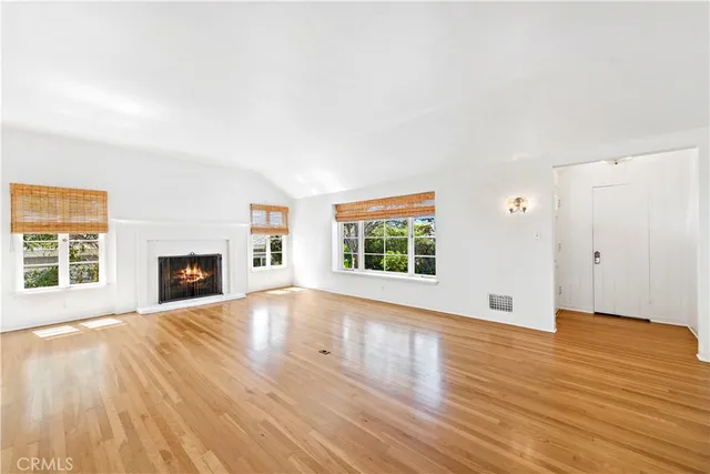 $6,500 | 333 Locust Street, Laguna Beach, CA 92651