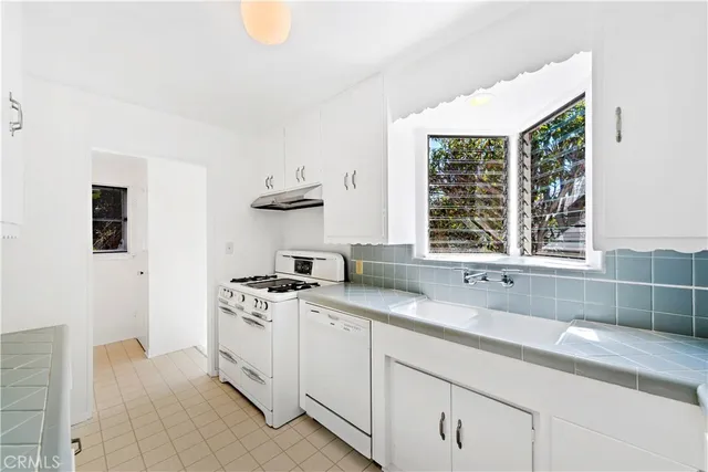 $6,500 | 333 Locust Street, Laguna Beach, CA 92651