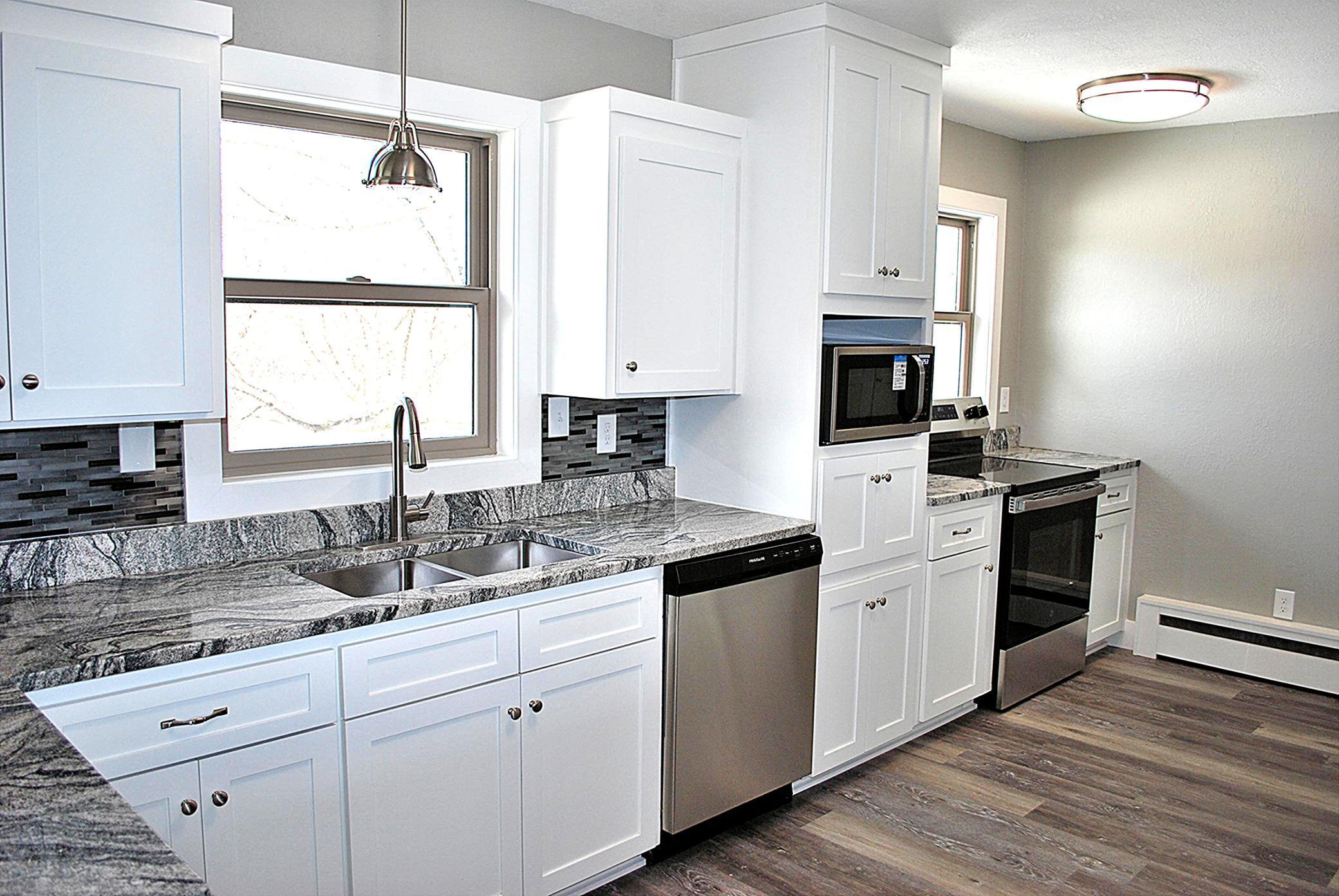 623 1st Avenue Northeast Brainerd, MN 56401 - Photo 3 of 44