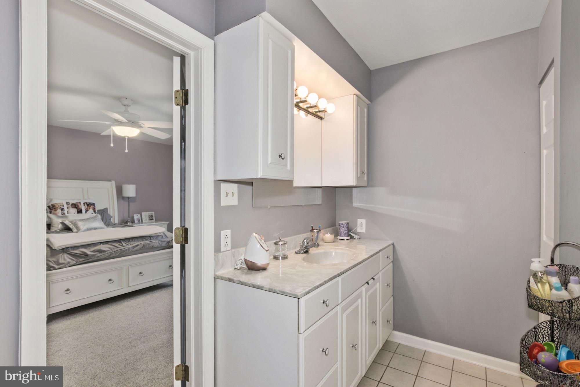 129 Spring Street Woodbury, NJ 08096 - Photo 8 of 20 Gallery Image 8