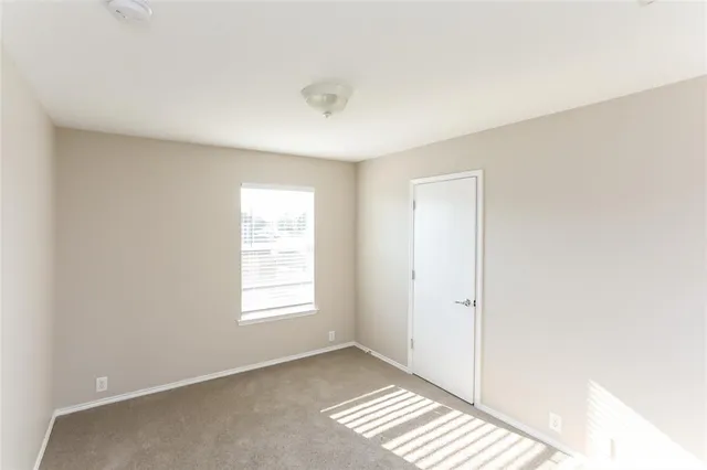 $2,545 | 707 River Run Drive, Glenn Heights, TX 75154