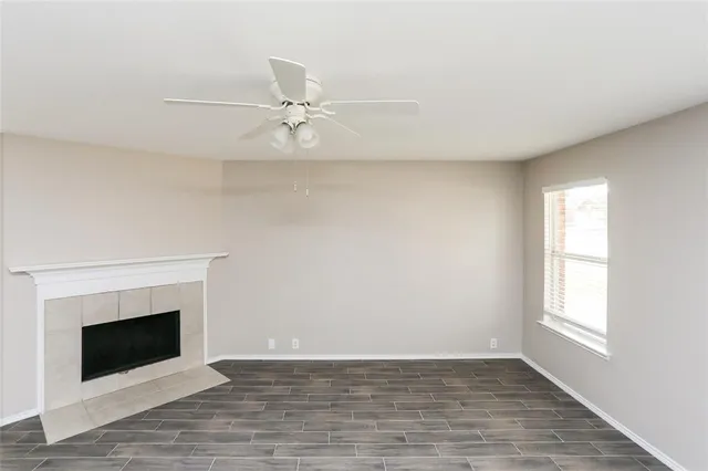 $2,545 | 707 River Run Drive, Glenn Heights, TX 75154