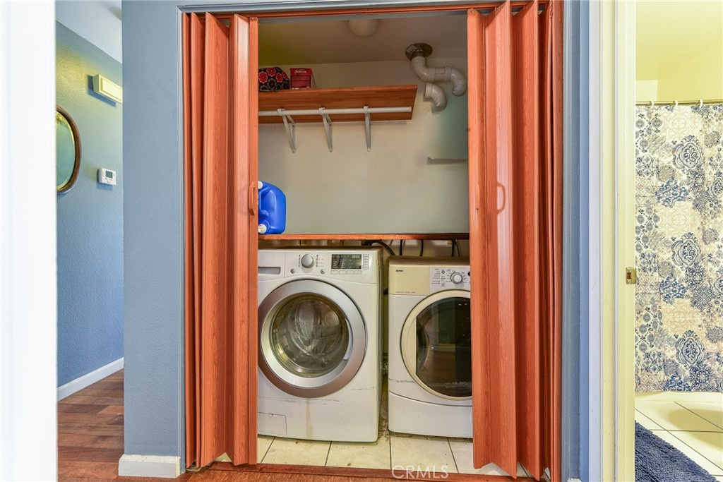 5025 Brooklawn Place Riverside, CA 92504 - Photo 14 of 29