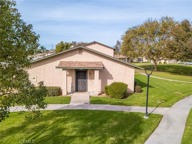 $425,000 | 5025 Brooklawn Place, Riverside, CA 92504
