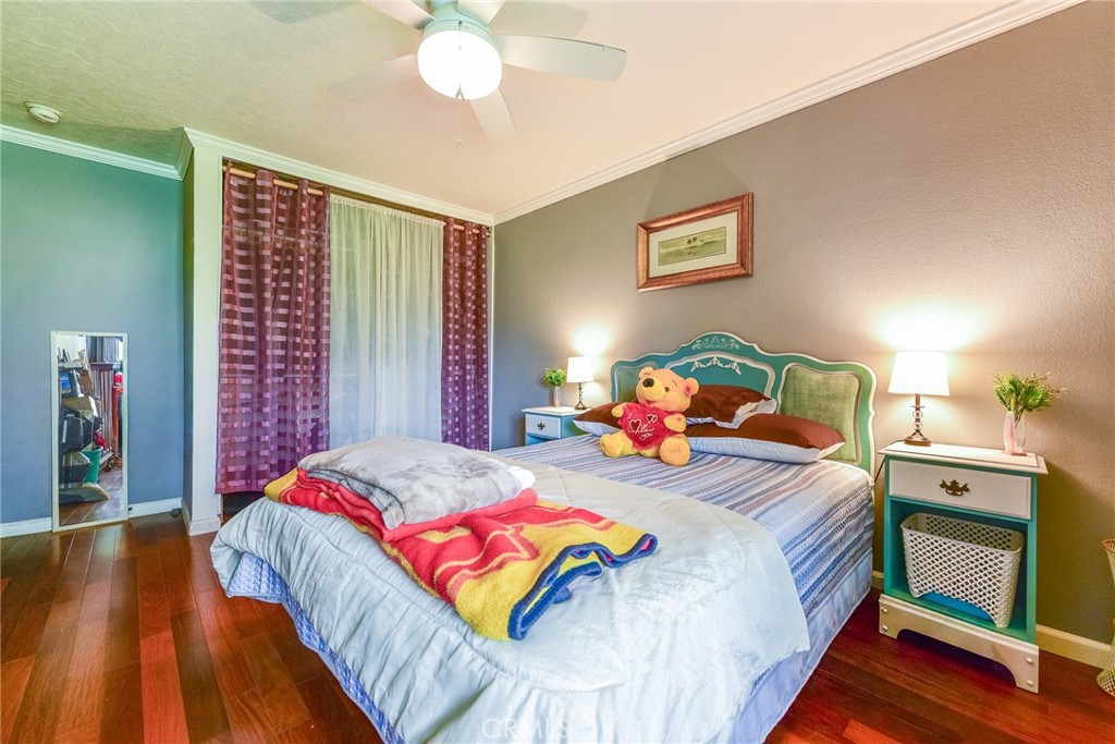 5025 Brooklawn Place Riverside, CA 92504 - Photo 4 of 29