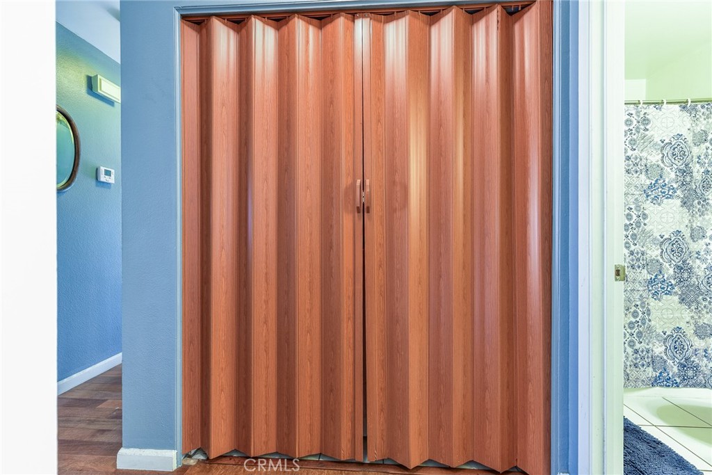 5025 Brooklawn Place Riverside, CA 92504 - Photo 5 of 29