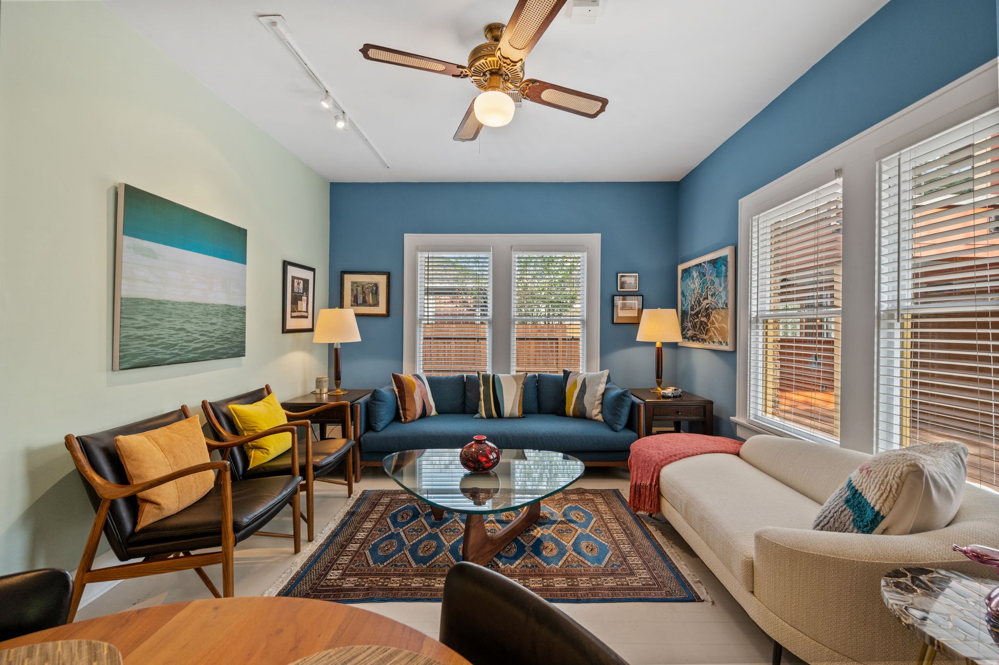1911 Harold Street Houston, TX 77098 - Photo 12 of 36 Close-up view of the family area
