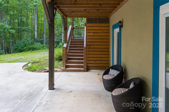 a view of an outdoor space and a yard
