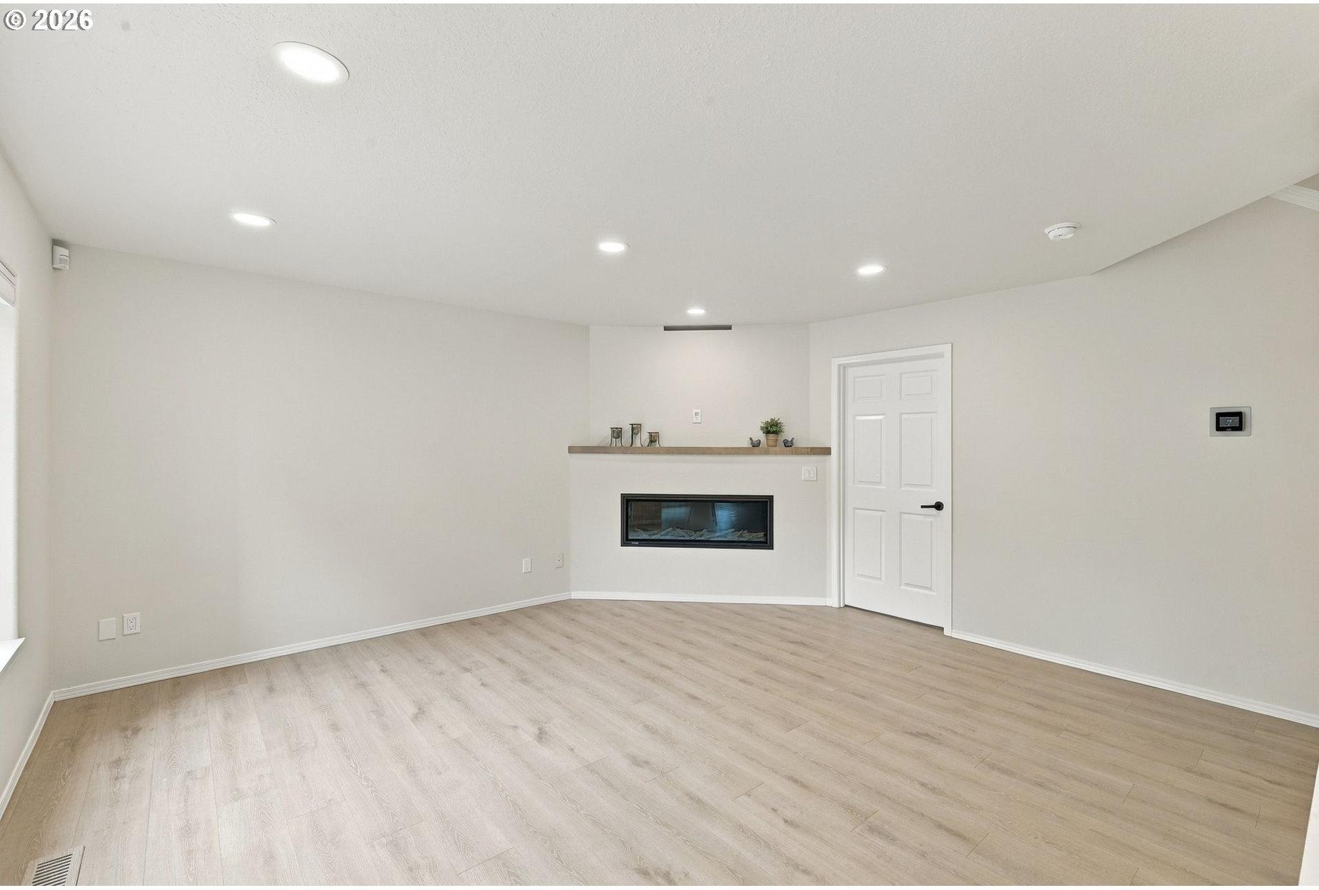 14022 Southwest Chehalem Court Portland, OR 97223 - Photo 33 of 41 Gallery Image 33