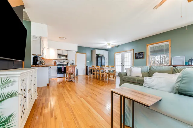 $439,900 | 1390 North 200 West, Winchester, IN 47394