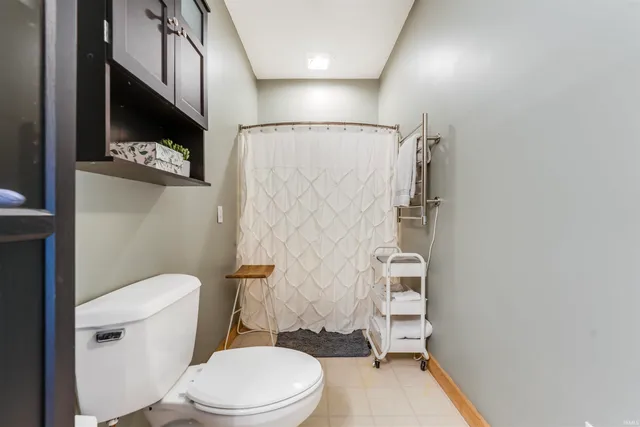 $439,900 | 1390 North 200 West, Winchester, IN 47394