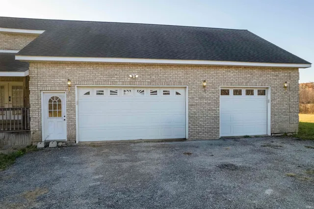 $439,900 | 1390 North 200 West, Winchester, IN 47394