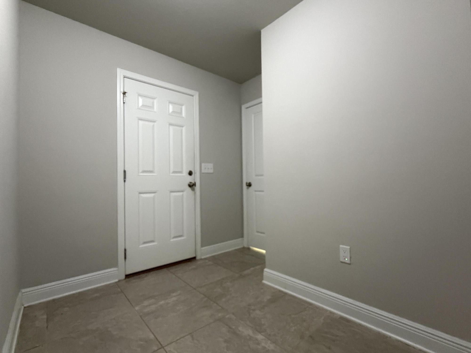 670 Red Fern Road Crestview, FL 32536 - Photo 16 of 58 Laundry Room