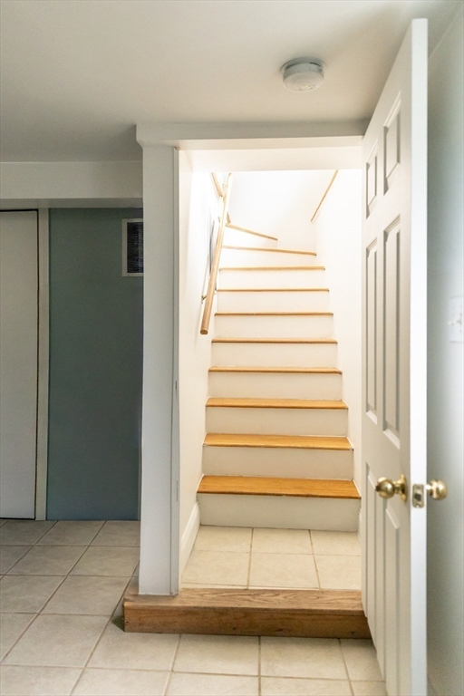 15 Murray Hill Road Medford, MA 02155 - Photo 29 of 37 Gallery Image 29