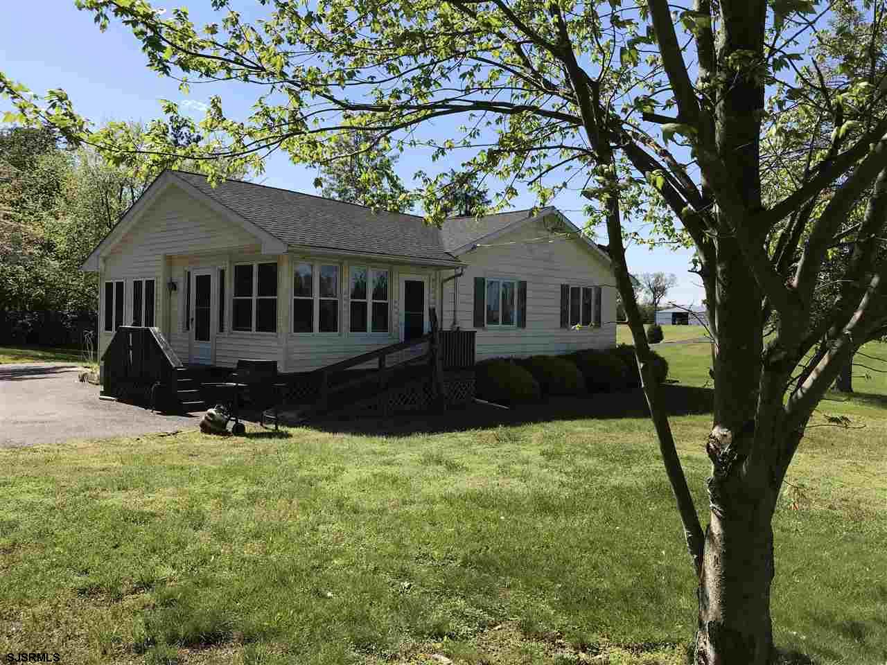 41 Roberts Road Bridgeton, NJ 08302 - Photo 15 of 15 front view of a house with a yard