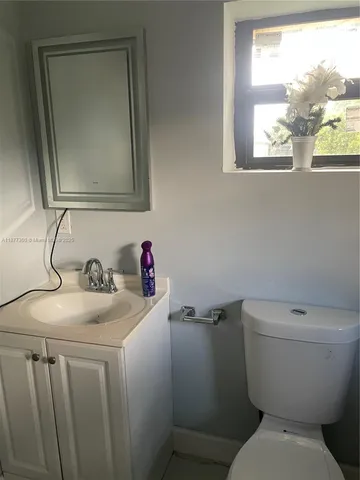 $2,150 | 2785 Northwest 59th Street, Unit 2, Miami, FL 33142