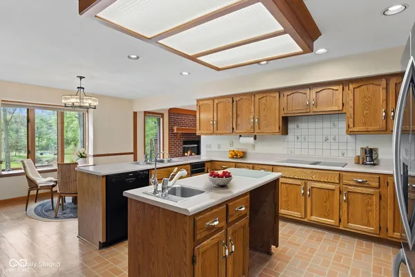 $444,999 | 6605 Mossy Rock Lane, Indianapolis, IN 46237