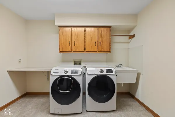 $444,999 | 6605 Mossy Rock Lane, Indianapolis, IN 46237