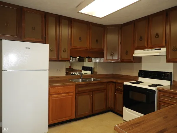 $210,000 | 3308 South Westminster Way, Bloomington, IN 47401