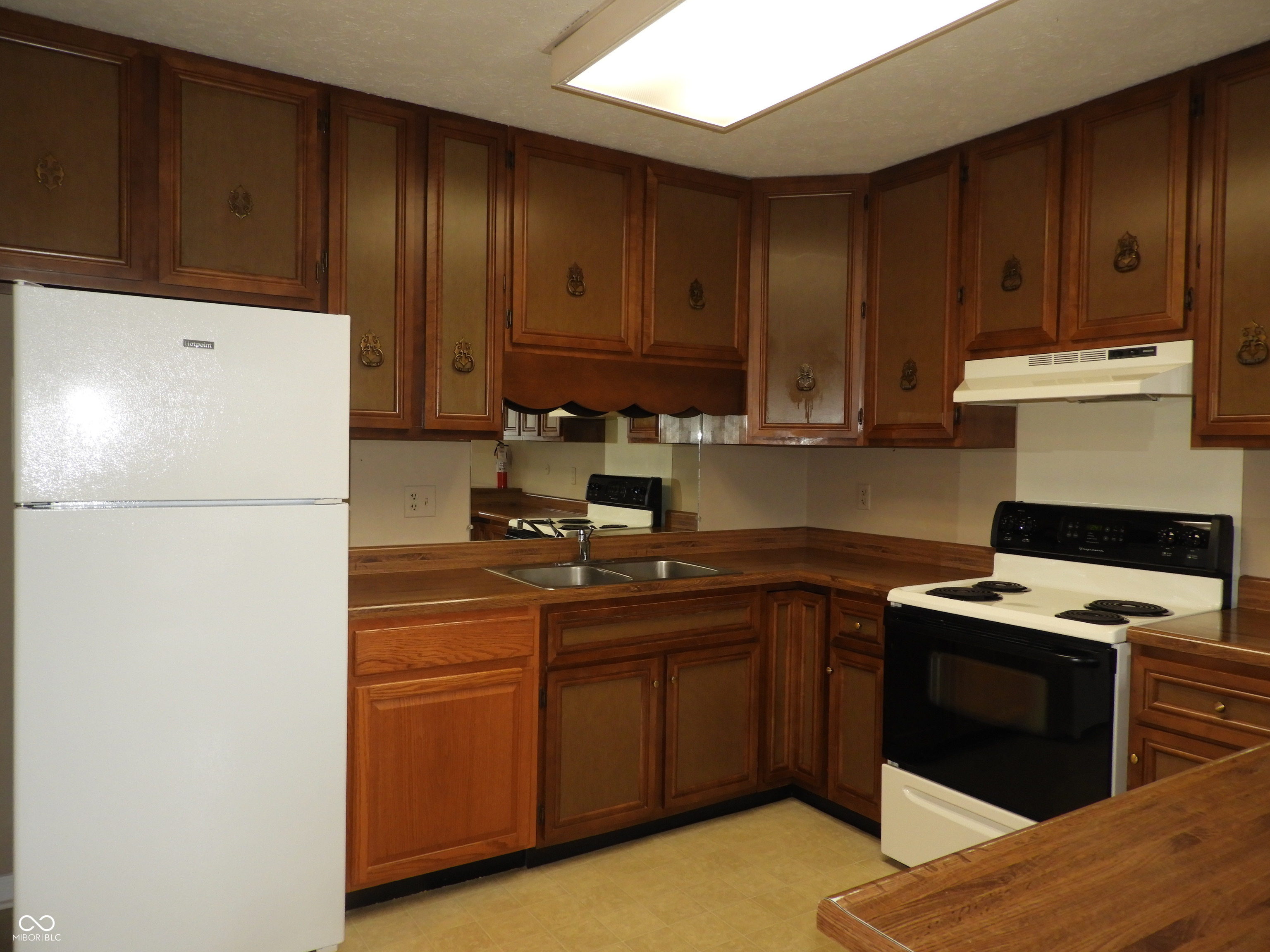 3308 South Westminster Way Bloomington, IN 47401 - Photo 6 of 29