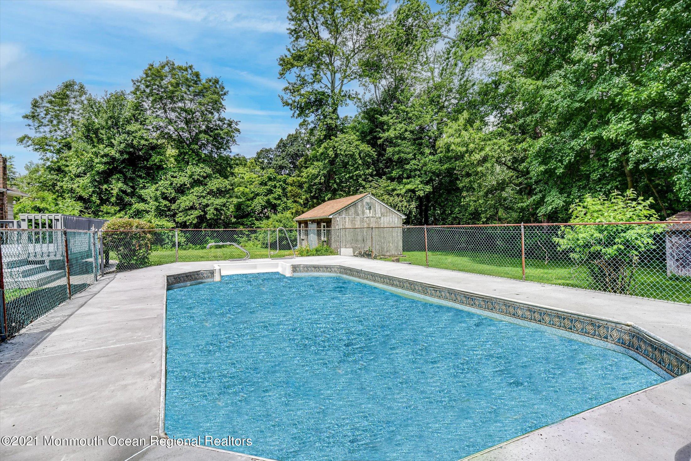 347 Iron Ore Road Manalapan, NJ 07726 - Photo 27 of 27 a view of a backyard