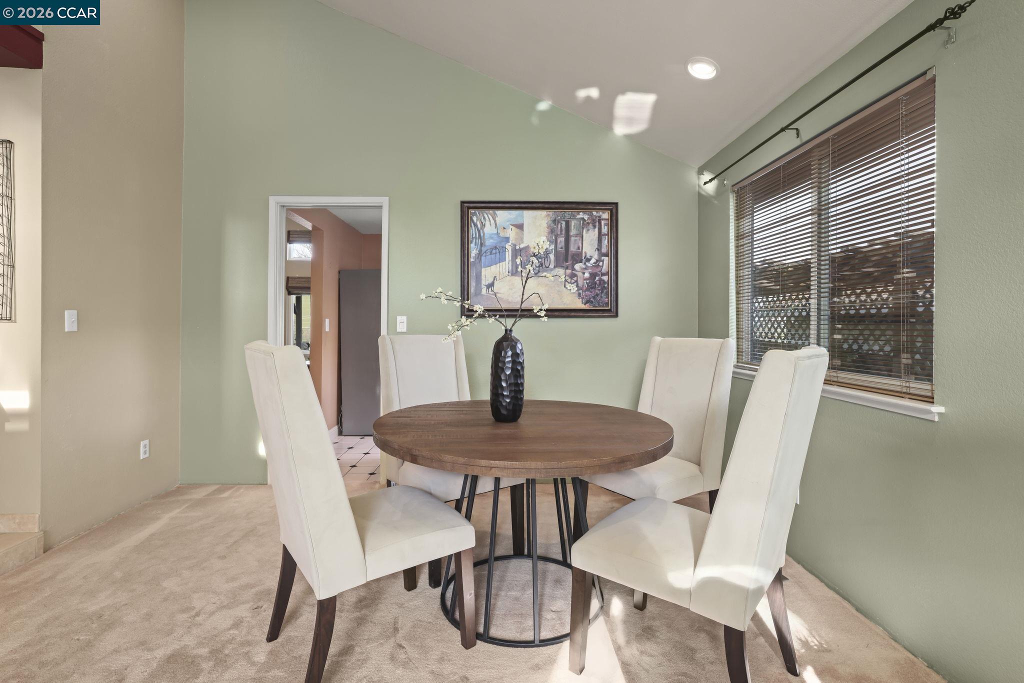 1109 Discovery Way Concord, CA 94521 - Photo 4 of 23