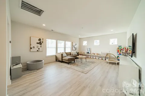 $1,425,000 | 5558 Arden Mill Drive, Fort Mill, SC 29715