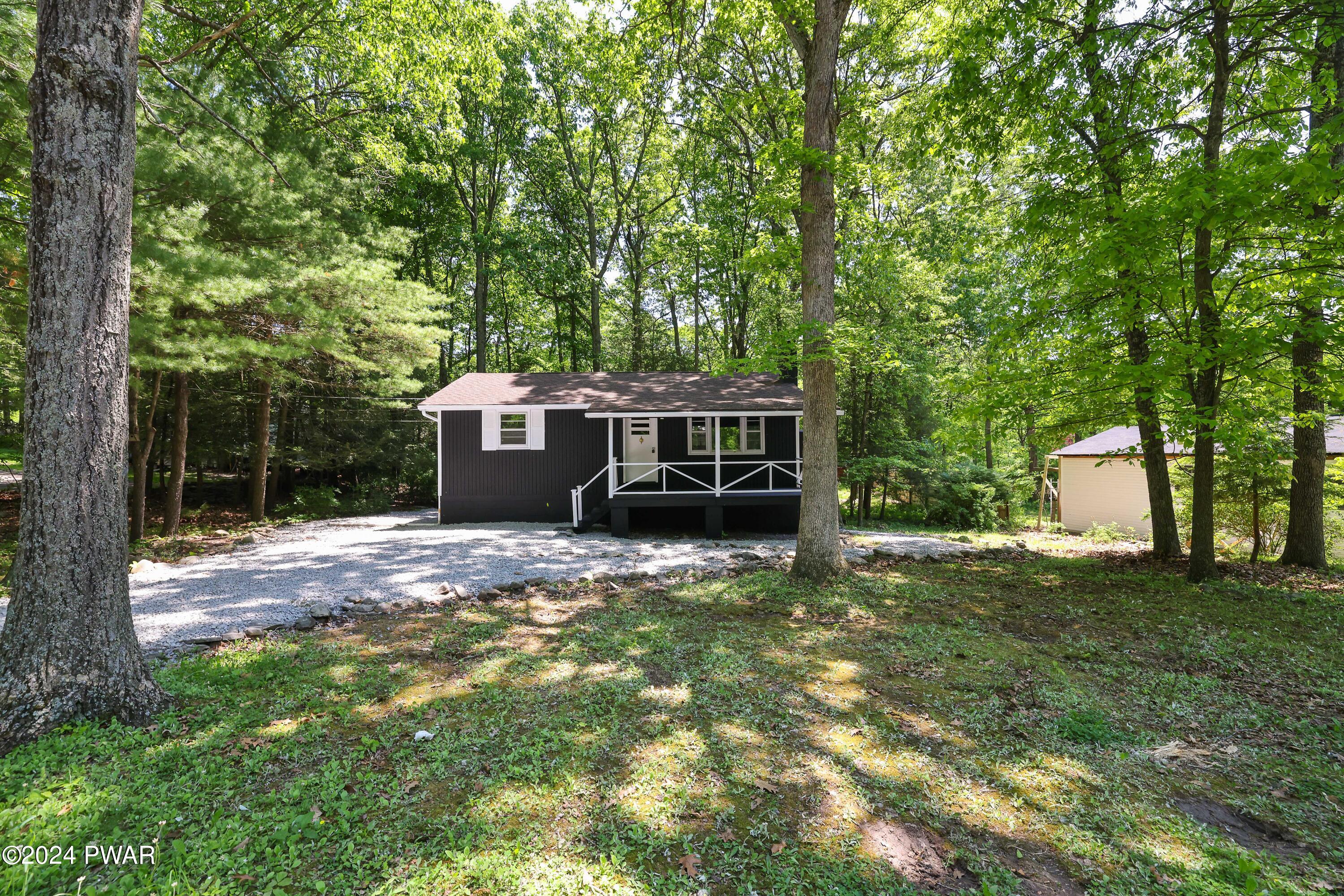 256 Wynding Way Bushkill, PA 18324 - Photo 31 of 32