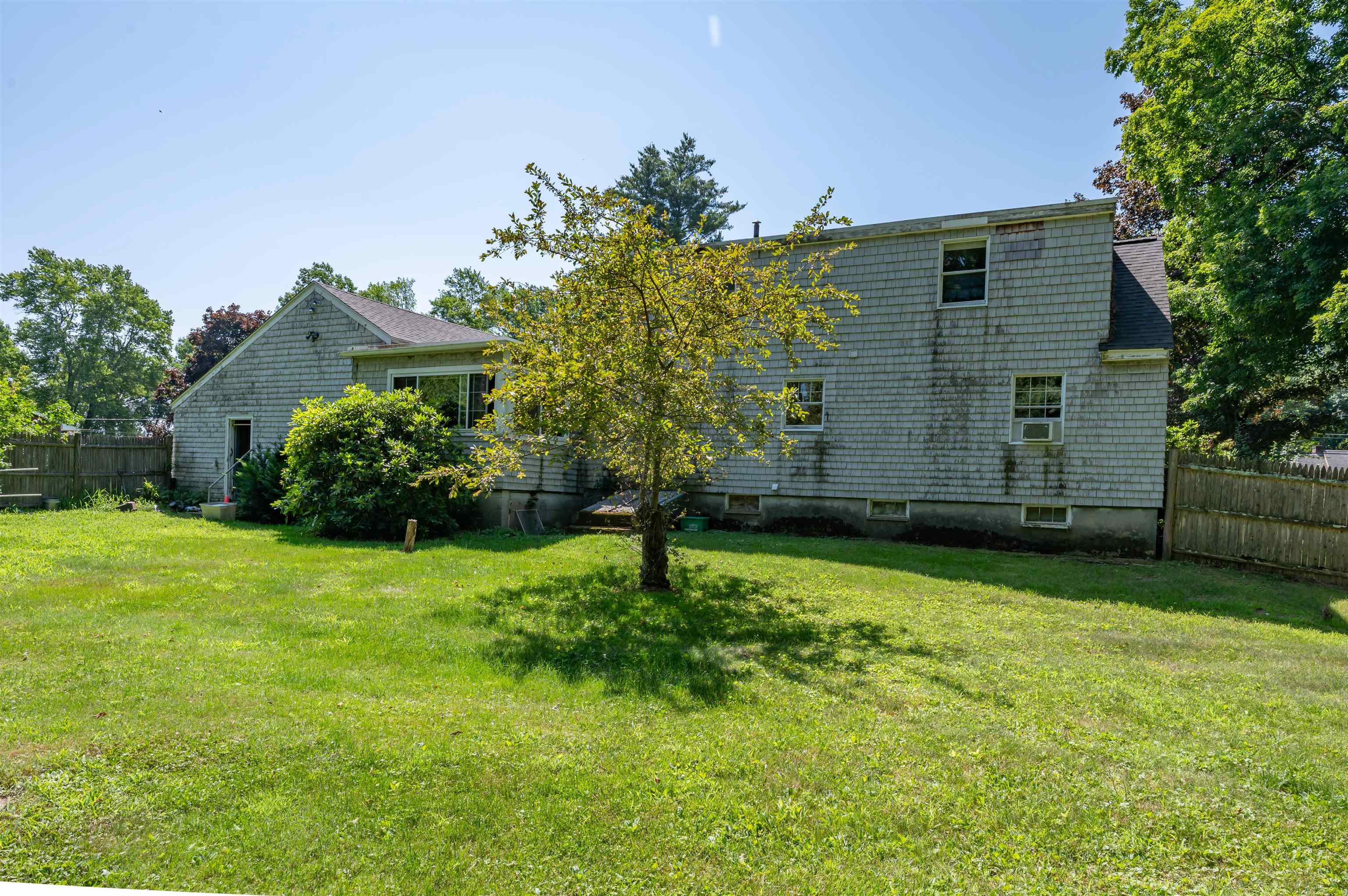 6 Exeter Road Kingston, NH 03848 - Photo 6 of 30 Gallery Image 6