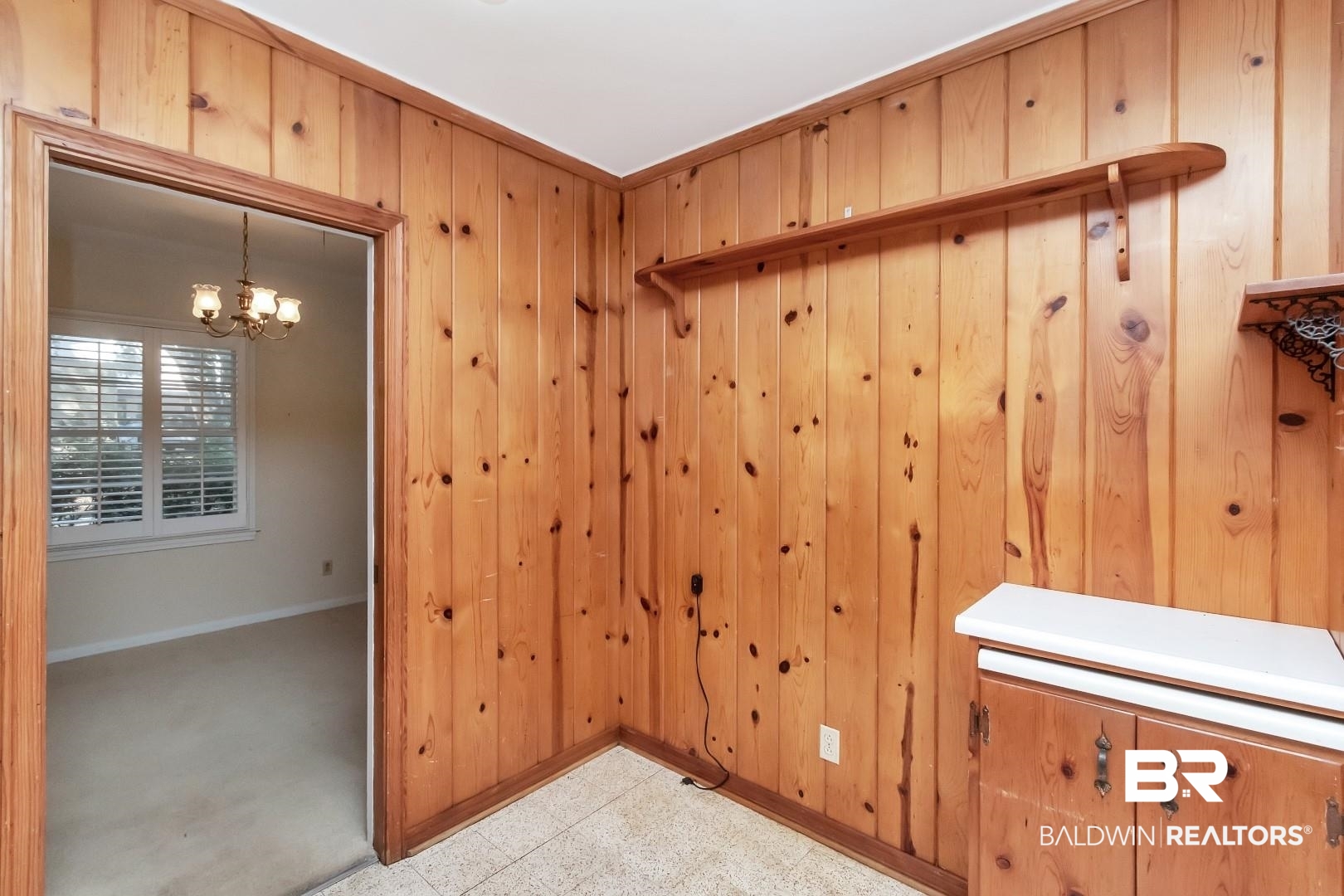 1502 Crestview Drive Mobile, AL 36693 - Photo 20 of 34