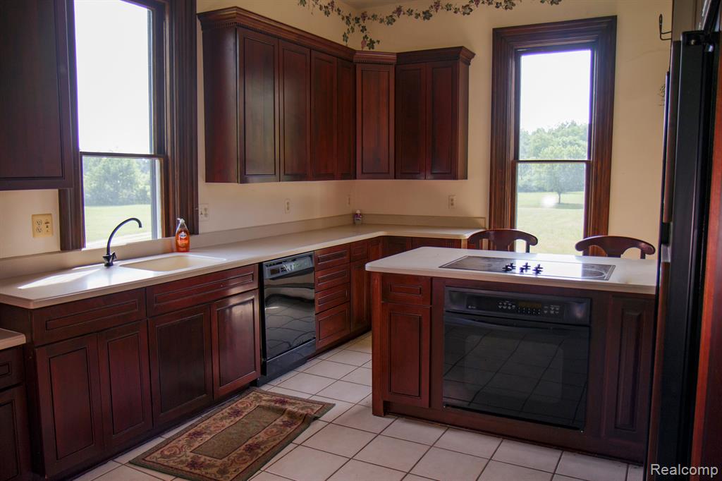 450 Davis Lake Road Lapeer, MI 48446 - Photo 18 of 29